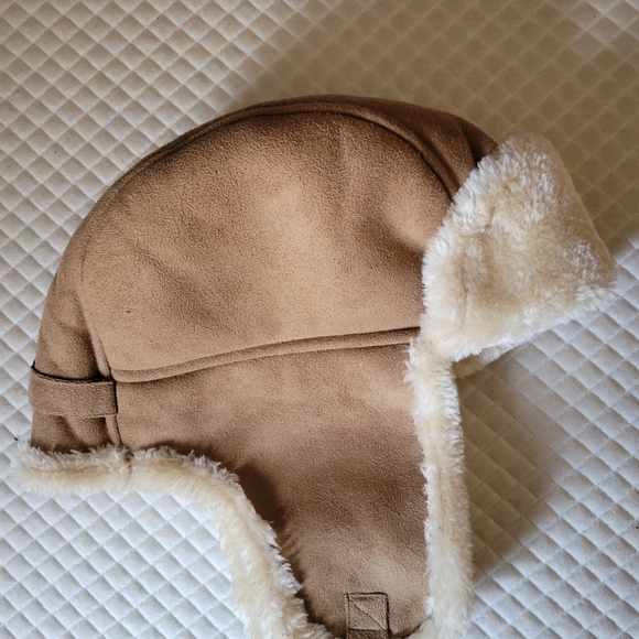 Bart's women's faux fur suede trapper cap - Picture 4 of 5